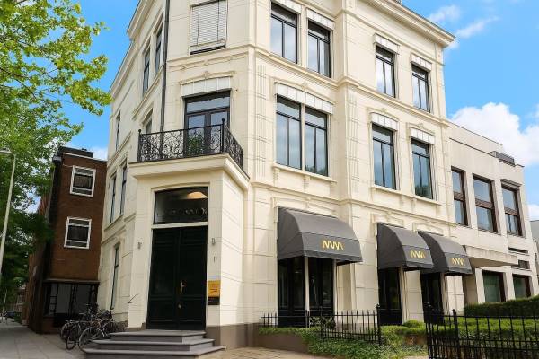 Kantoorruimte Sophialaan 1-a Leeuwarden