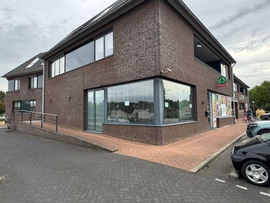 Winkelruimte Brugstraat 8 Vinkel (Gem. Den Bosch)