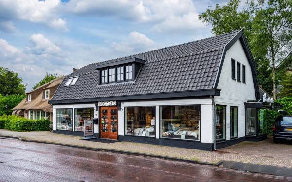 Winkelruimte Torenlaan 12 Laren (NH)