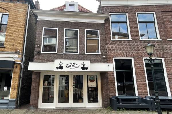 Winkelruimte Hoogstraat 165 Vlaardingen
