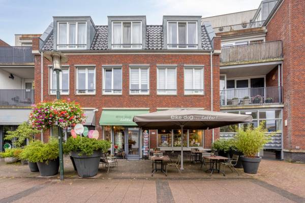 Winkelruimte Julianaplein 107-a Beuningen (GE)