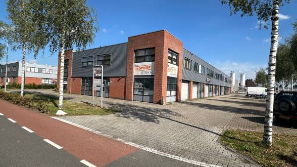 Bedrijfsruimte Neutronenlaan 70 Uden