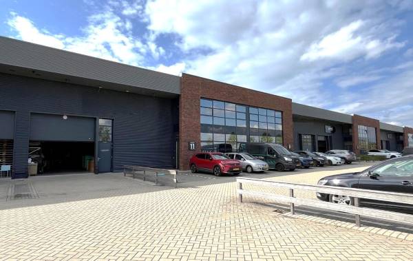 Bedrijfsruimte Hoefslag 11 Vianen (UT)