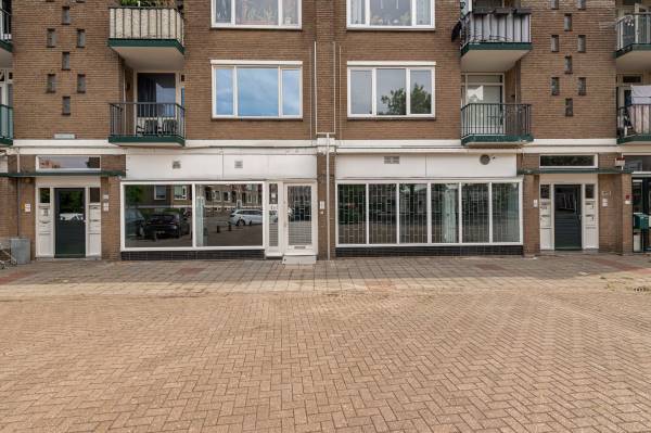 Winkelruimte Graaf Waltgerlaan 25- 27 Tiel