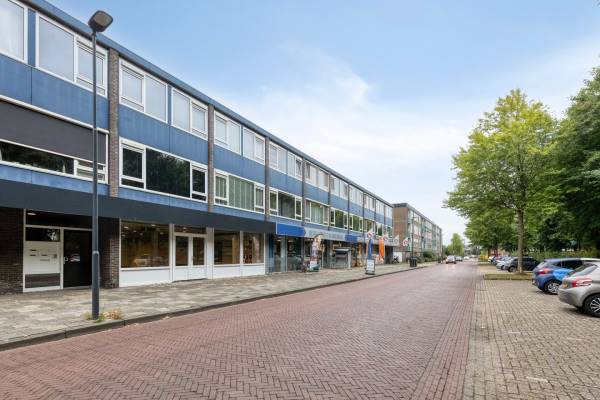 Winkelruimte De Lange West 9 Drachten