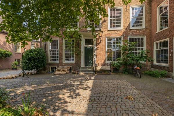 Kantoorruimte Pieterskerkhof 22 Leiden