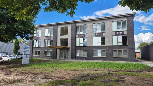 Kantoorruimte Oeverlandenweg 2 Meppel