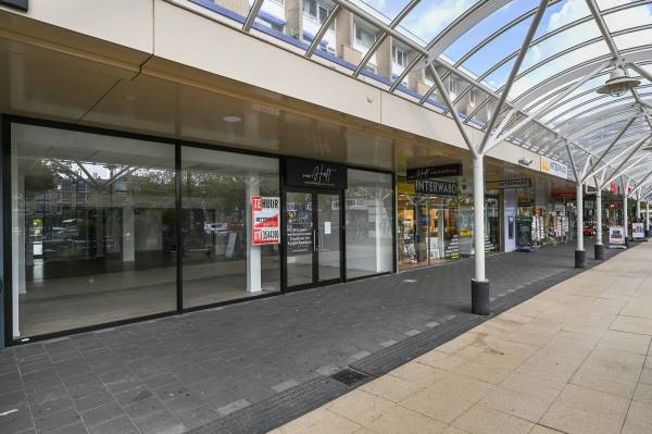 Winkelruimte Koningin Julianaplein 22 Voorburg