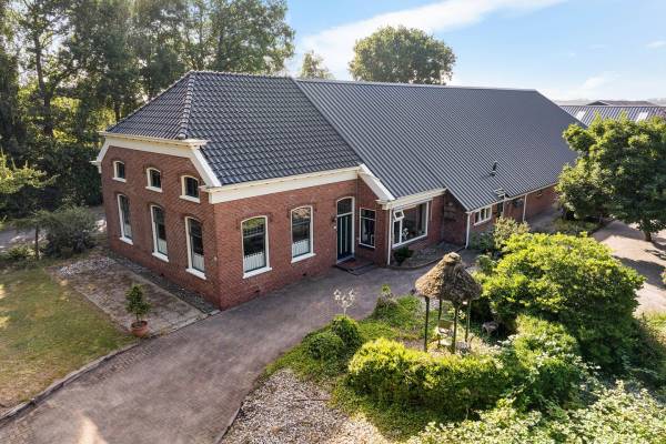 Bedrijfsruimte Hoofdweg 10 Kolham