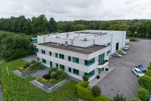 Bedrijfsruimte Vredenburghweg 2 Zuidoostbeemster