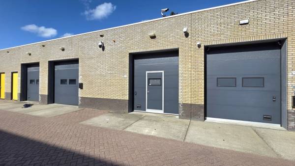 Bedrijfsruimte Ambachtsweg 11-ii Oosthuizen