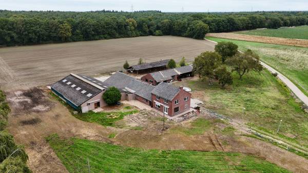 Agrarisch bedrijf Breukelderveestraat 27 Maria Hoop