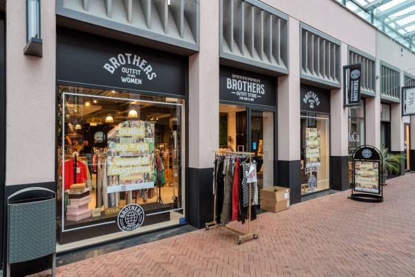 Winkelruimte De Redepassage 15 Dronten