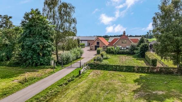 Agrarisch bedrijf Krumselaarseweg 16 Barneveld