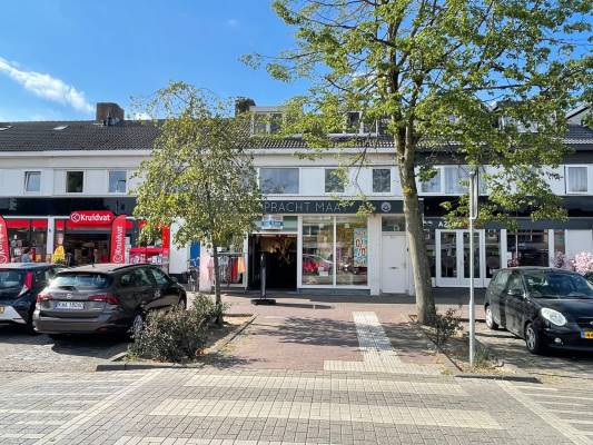 Winkelruimte Burgemeester van Houtplein 23 Vlijmen