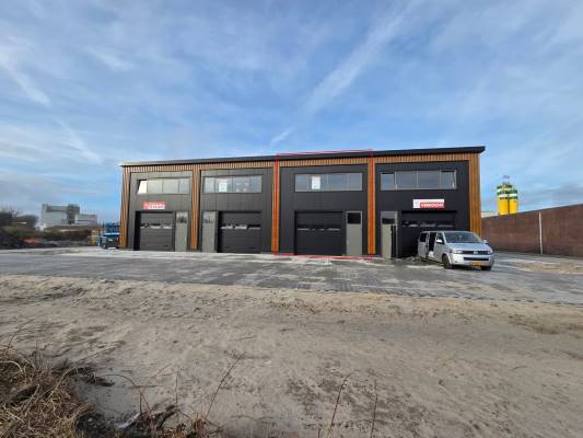 Bedrijfsruimte J. van den Boschkade 6- 14 Meppel