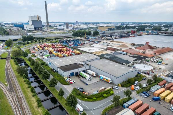 Bedrijfsruimte Vlothavenweg 10 Amsterdam