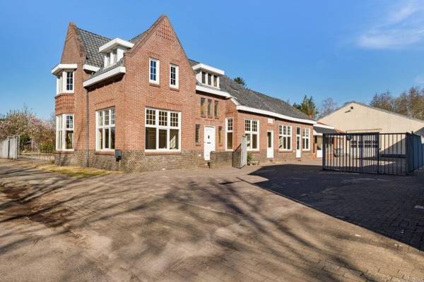 Bedrijfsruimte Hoofdstraat 9 Ter Apel