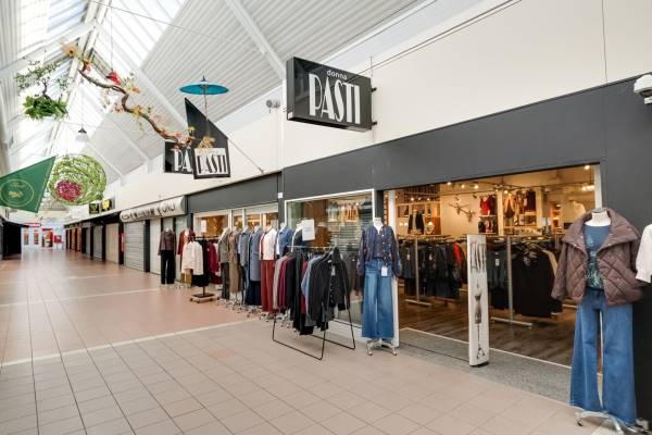 Winkelruimte De Middend 52 Bovenkarspel