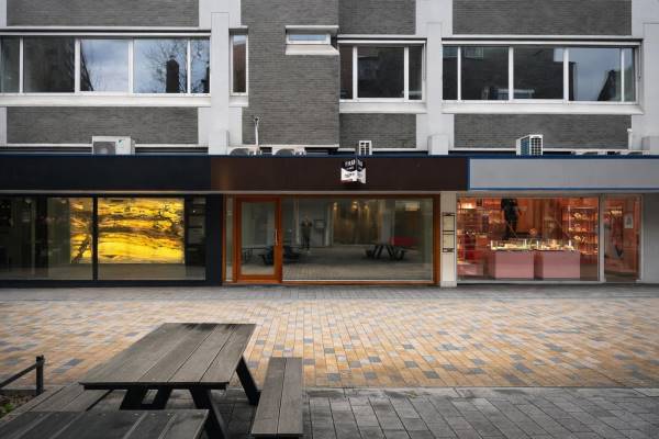 Winkelruimte Stadhuisplein 339 Tilburg