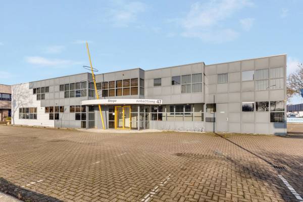 Bedrijfsruimte Ambachtsweg 47 Huizen