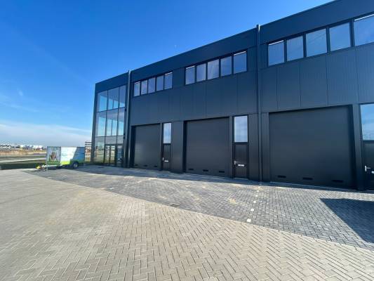 Bedrijfsruimte Honderdland 992 Maasdijk