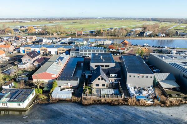 Bedrijfsruimte St. Victorstraat 47- 49 Waddinxveen