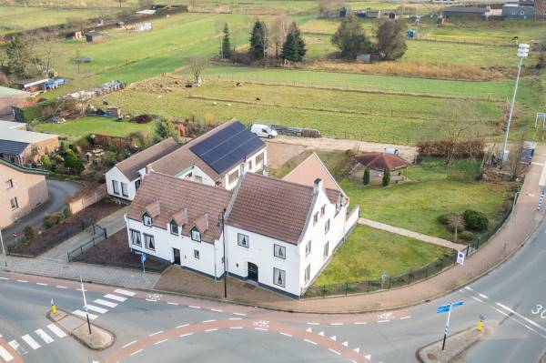 Bedrijfsruimte Waarderweg 2 Montfort