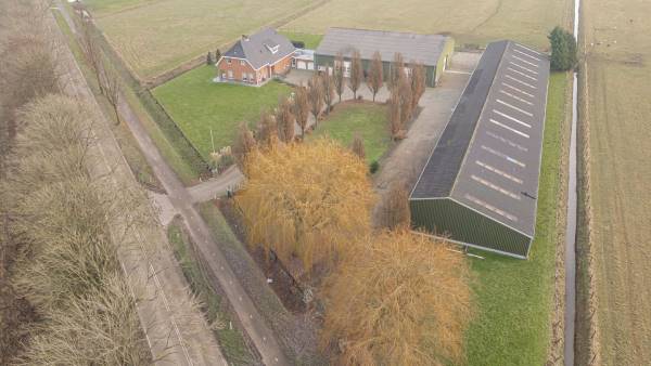 Agrarisch bedrijf Spoorstraat 5 Echteld