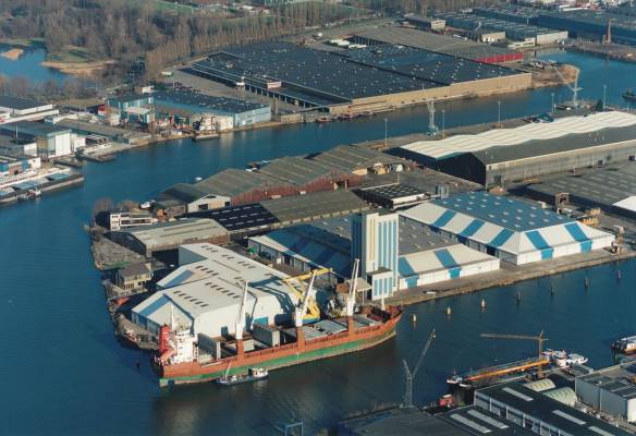 Bedrijfsruimte Rijshoutweg 31 Zaandam