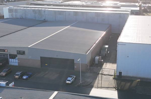 Bedrijfsruimte Pasteurweg 20 Roelofarendsveen