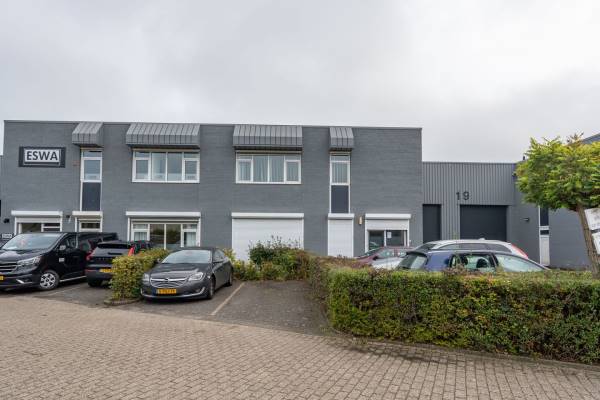 Bedrijfsruimte Wilgenkade 21 Houten