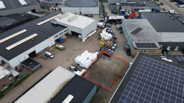 Verhard buitenterrein Compagnieweg 4 Barneveld