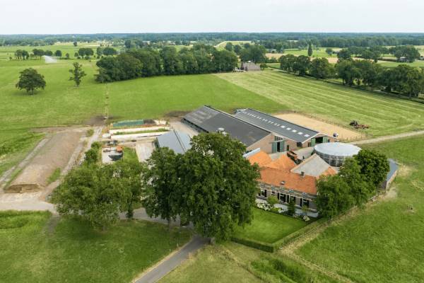 Agrarisch bedrijf Ruurloseweg 70 Hengelo (GE)