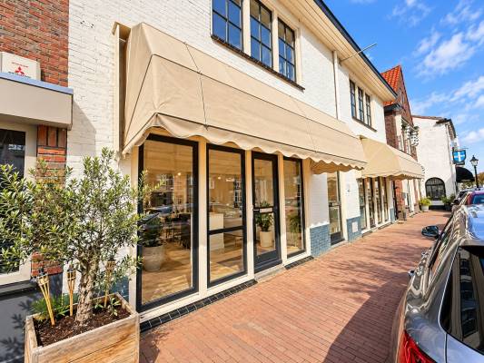 Winkelruimte Dorpsstraat 84 Warmond