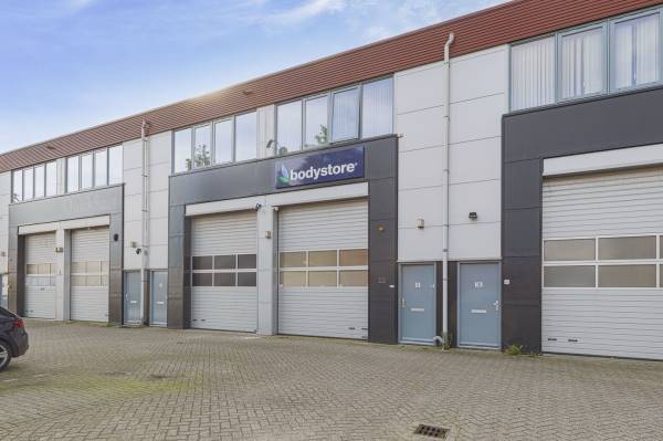 Bedrijfsruimte Tielseweg 8 Barendrecht