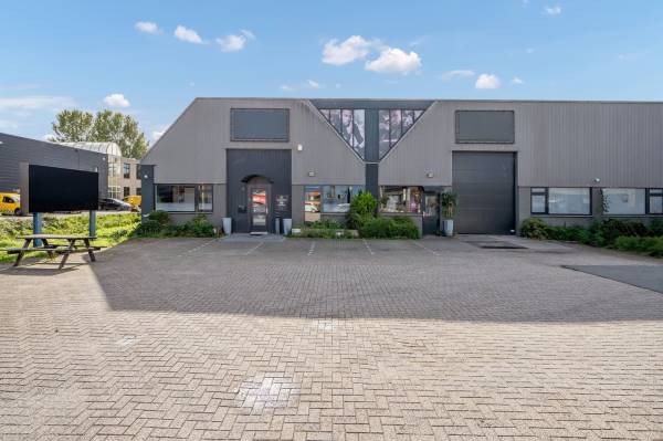 Bedrijfsruimte Westvlietweg 110 Den Haag