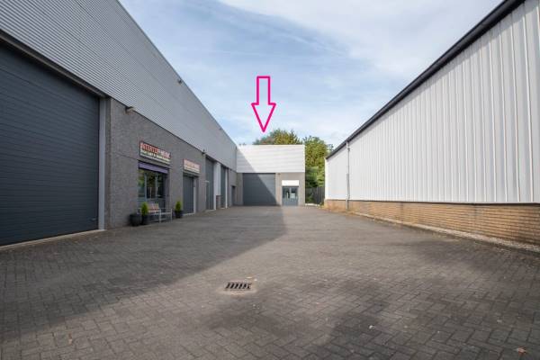 Bedrijfsruimte Helmusselaan 5-D Roermond