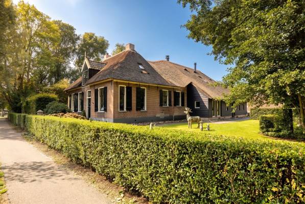 Bedrijfsruimte Zuiderpad 46 Giethoorn