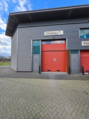 Bedrijfsruimte Otto van Tussenbroekstraat 133 Rotterdam