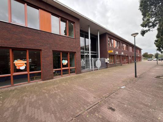 Kantoorruimte Forum 23 Elst (GE)