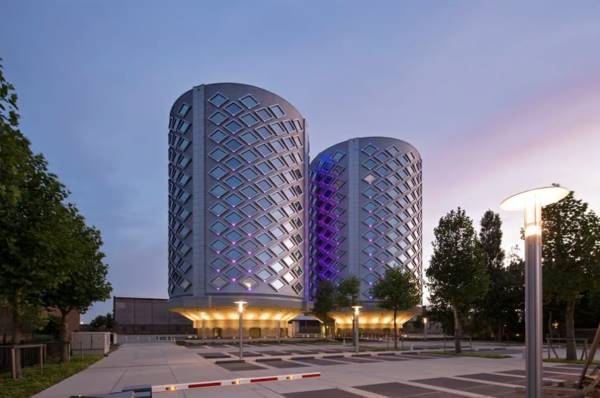 Kantoorruimte Suikersilo-Oost 9- 12 Halfweg