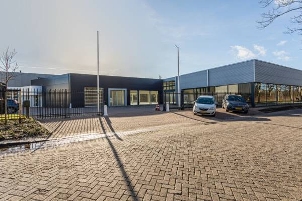 Bedrijfsruimte Ambachtsstraat 1- 3 Poortugaal
