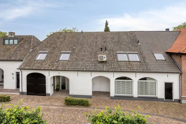 Winkelruimte St. Hubertusstraat 1-A Herpen