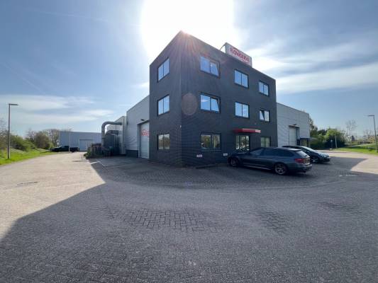 Bedrijfsruimte Ambachtsstraat 15 Poortugaal