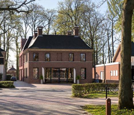 Winkelruimte Stationsweg 40 Zuidlaren