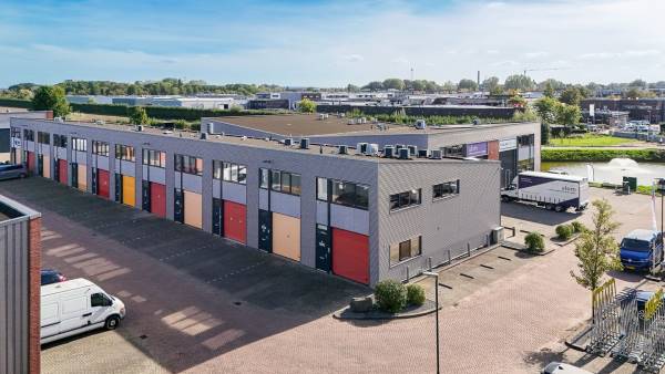 Bedrijfsruimte Kolk 23- 27 Arkel