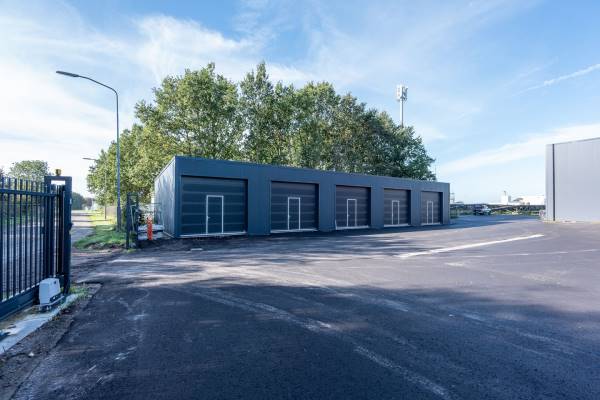 Bedrijfsruimte Avebe-Weg 15 Foxhol