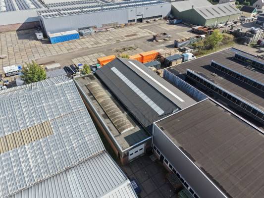 Bedrijfsruimte Nijverheidstraat 7-b Strijen
