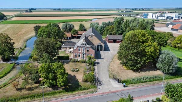 Agrarisch bedrijf Kerkweg 3 Zuidland